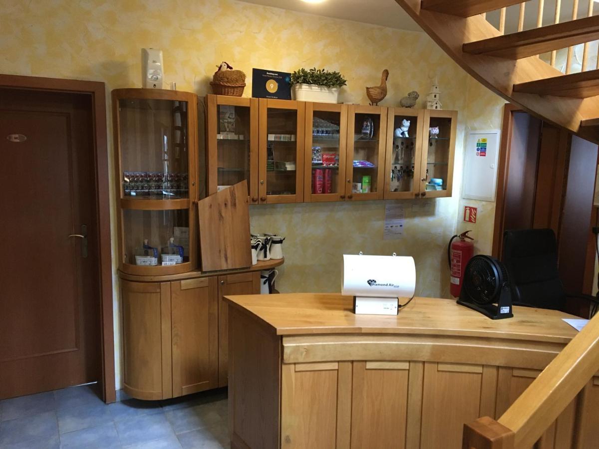 Hotel Sirakov Liptal Ngoại thất bức ảnh
